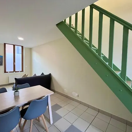 Apartamento Duplex Renove A 15 Min De Lyon