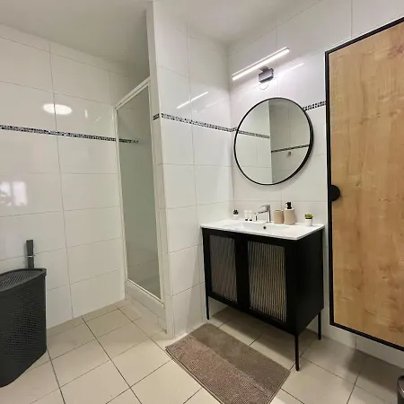 Апартаменты Duplex Renove A 15 Min De Lyon