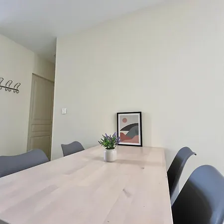 Duplex Renove A 15 Min De Lyon Apartamento